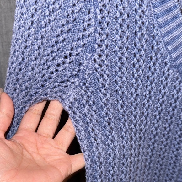 H&M - Women’s Blue Knit Cardigan Button down Sweater size Medium - Picture 5 of 11